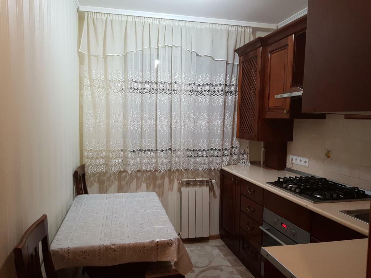 Diana Apartament Yaş Dış mekan fotoğraf