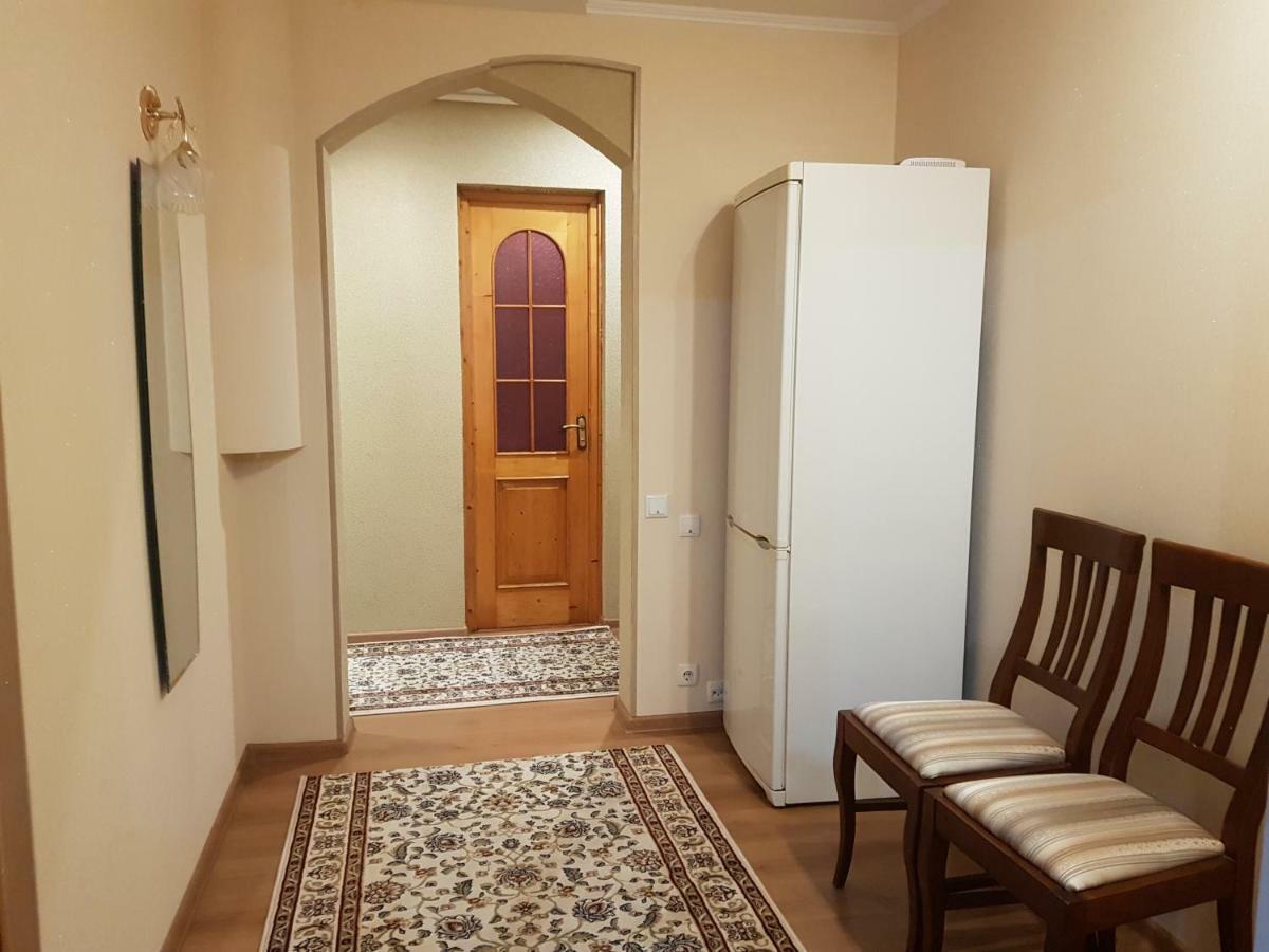 Diana Apartament Yaş Dış mekan fotoğraf